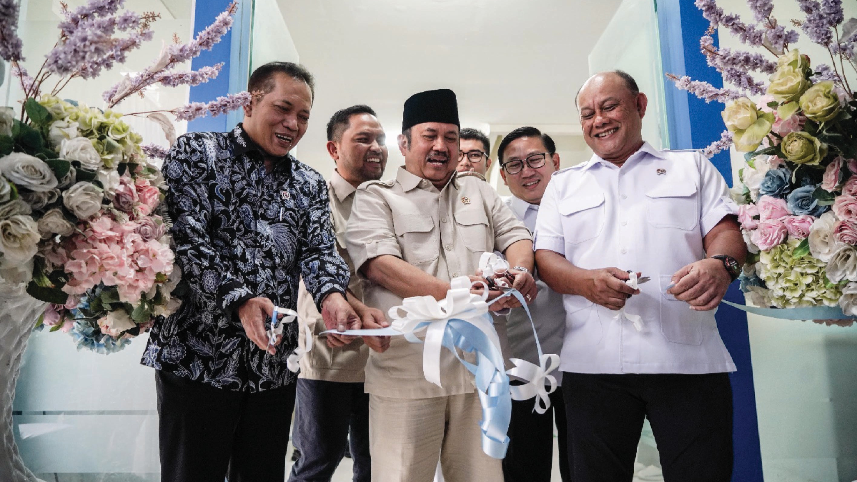 Susu Menu Favorit MBG! Kepala BGN Gayo Lues Launching Rumah Susu